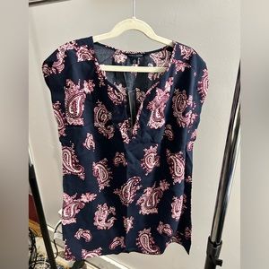 NWT Tommy Hilfiger Sleeveless Blue Pastel Design Blouse